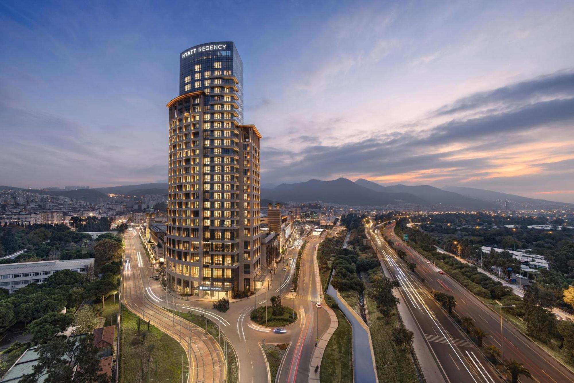 ホテル Hyatt Regency Izmir Istinyepark エクステリア 写真